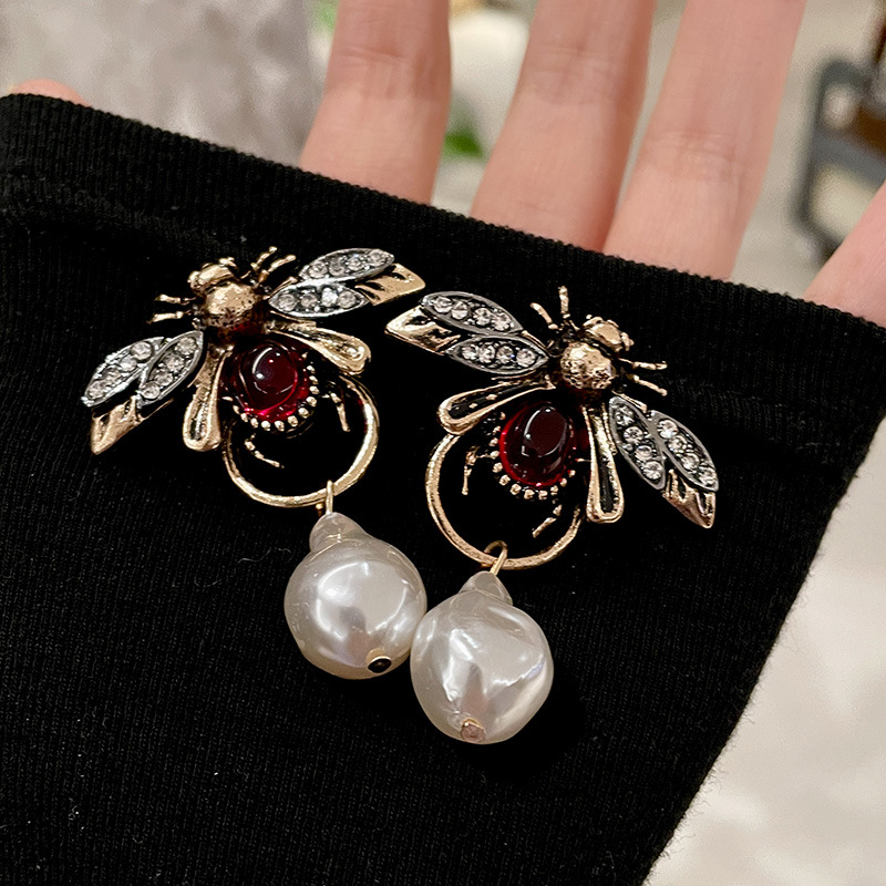 Vintage Fashion Bug - Vintage Bug Insect Ohrhänger mit glänzenden