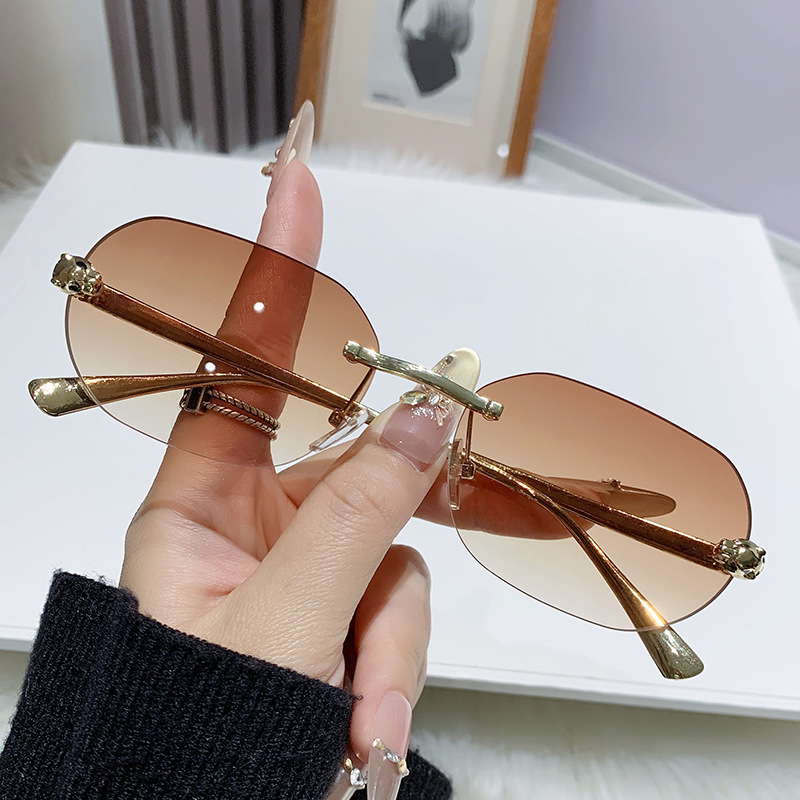 Vintage Fashion Tiktok - ZXIAC Trend Retro Randlose Quadratische Sonnenbrille