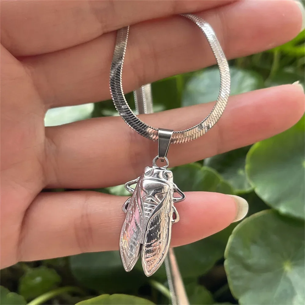 Edelstahl große Zikade antike  – Vintage Fashion Bug Bewertung und Preis